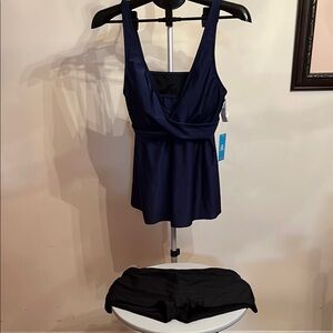 NWT Cupshe Blue and Black Tankini Set with shorts